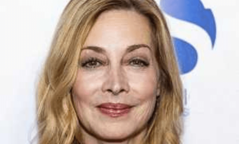 Who Is Samantha Lewes? Get To Know Her Biography, Age, Net Worth, Career, Height, Family, Social Media