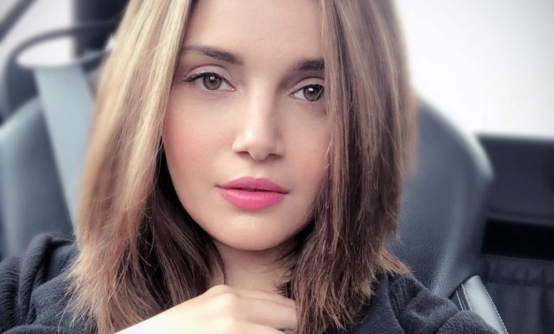 Who is Armeena Khan? All About Her Career and Personal Life